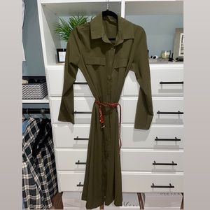 Maxi fall dress with belt